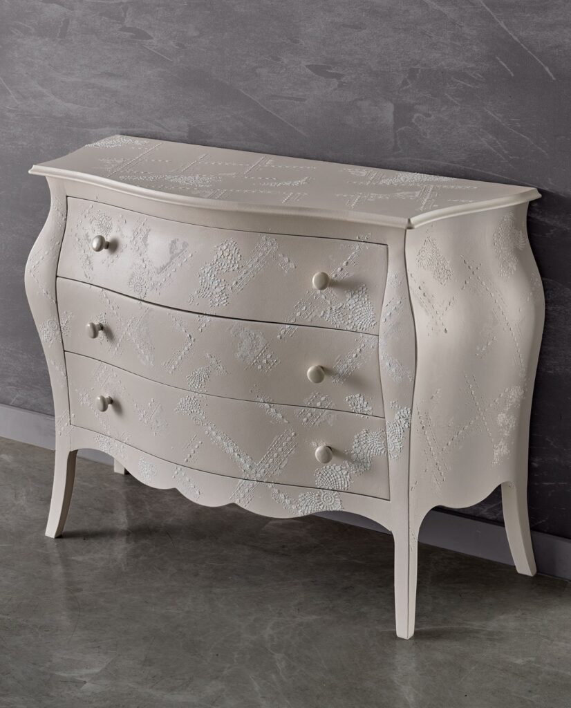 Comò bombato 3 cassetti in legno stile shabby chic
